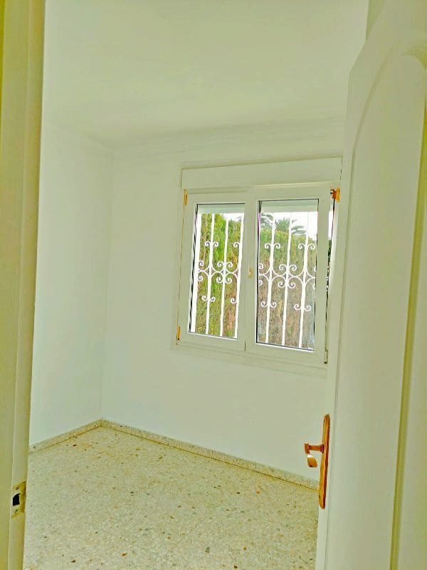 3 slaapkamer Halfvrijstaande villa te koop in Denia met garage - € 440.000 (Ref: 9790214)