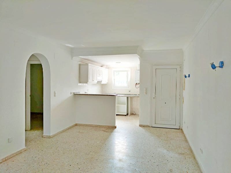 3 slaapkamer Halfvrijstaande villa te koop in Denia met garage - € 440.000 (Ref: 9790214)