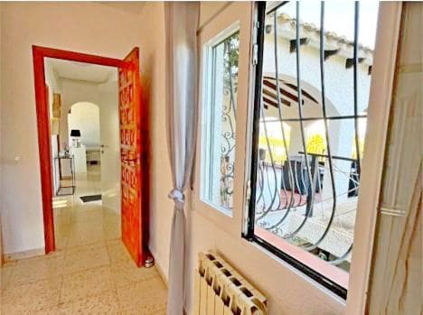 3 quarto Moradia para venda em Javea / Xabia com piscina garagem - 650 000 € (Ref: 9824648)
