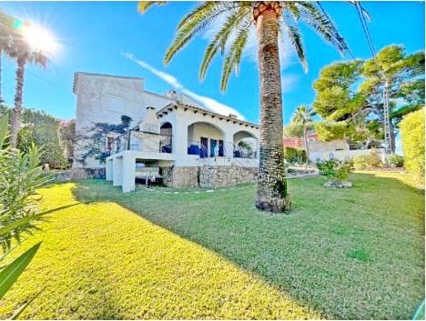 3 quarto Moradia para venda em Cap Martí - El Tossalet - Pinomar, Javea / Xàbia com piscina garagem - 650 000 € (Ref: 9824648)