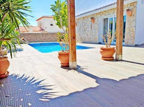 4 Zimmer Villa zu verkaufen in Cometa - Carrió, Calpe / Calp mit Pool Garage - 895.000 € (Ref: 9824649)