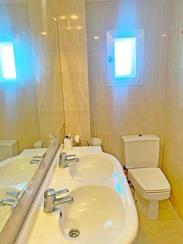5 soverom Villa til salgs i Moraira, Teulada-Moraira med svømmebasseng garasje - € 1 200 000 (Ref: 9824650)