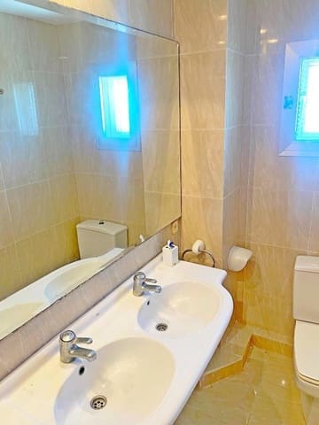 5 soverom Villa til salgs i Moraira, Teulada-Moraira med svømmebasseng garasje - € 1 200 000 (Ref: 9824650)