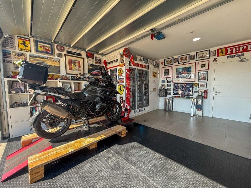 3 soverom Villa til salgs i Tormos med svømmebasseng garasje - € 825 000 (Ref: 9828235)