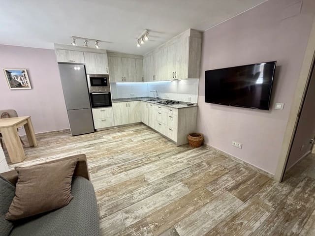 Piso de 3 habitaciones en Centro Urbano, Dénia en venta - 280.000 € (Ref: 9828236)