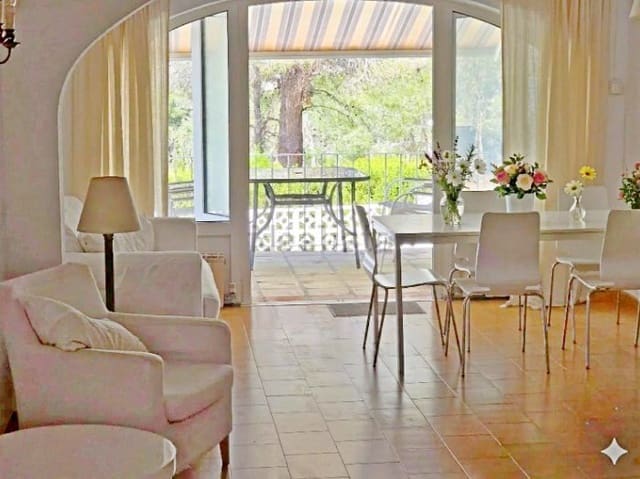 2 slaapkamer Halfvrijstaande villa te koop in Moraira, Teulada-Moraira met zwembad garage - € 349.000 (Ref: 9842090)
