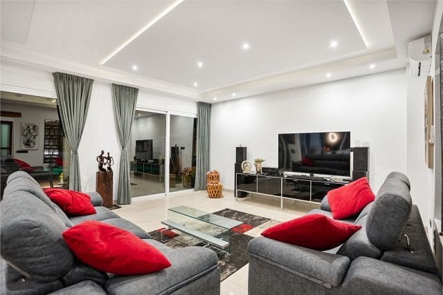 5 slaapkamer Villa te koop in Javea / Xabia met zwembad garage - € 1.890.000 (Ref: 9883982)