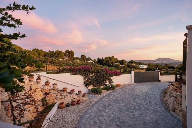 5 slaapkamer Villa te koop in Javea / Xabia met zwembad garage - € 1.890.000 (Ref: 9883982)
