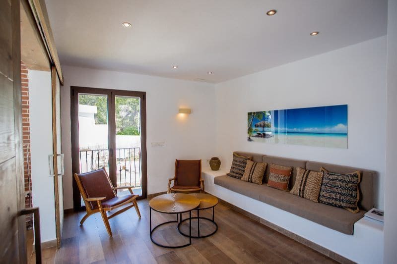 Chalet de 3 habitaciones en Javea / Xàbia en venta con piscina garaje - 1.790.000 € (Ref: 9883986)