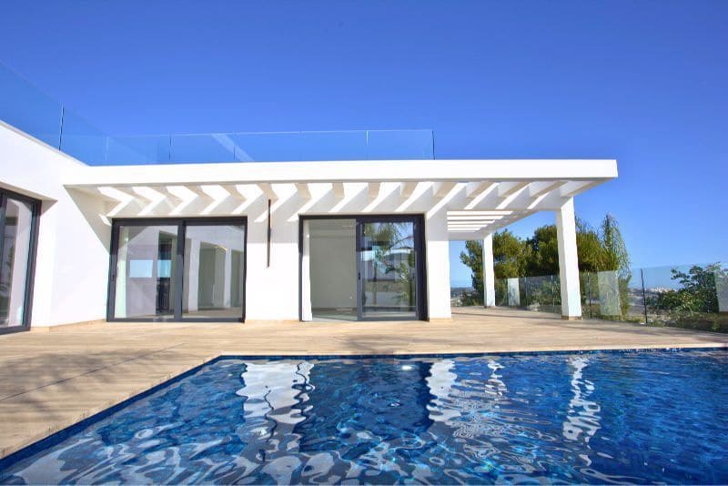 3 bedroom Villa for sale in Moraira with pool garage - € 2,250,000 (Ref: 9883987)