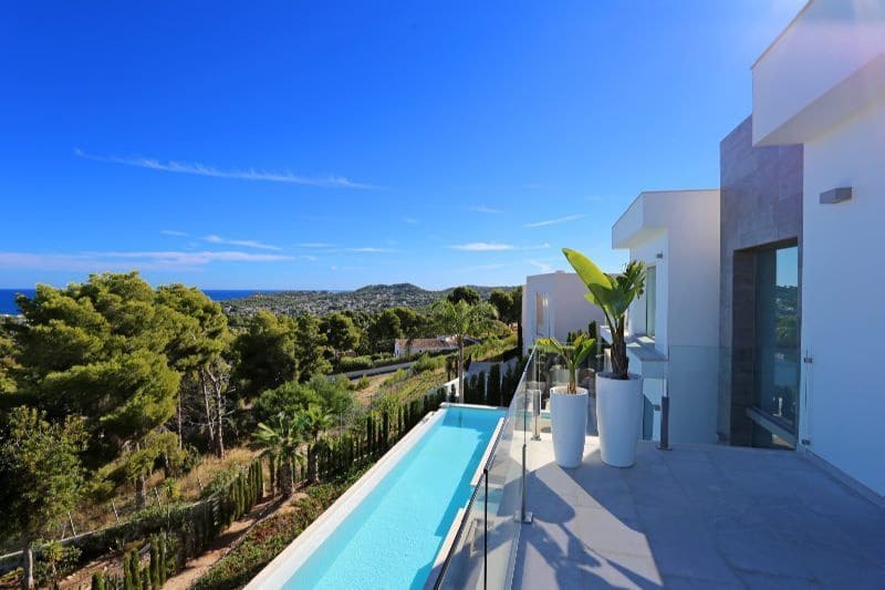 4 soveværelse Villa til salg i Javea / Xabia med swimmingpool garage - € 2.150.000 (Ref: 9883988)