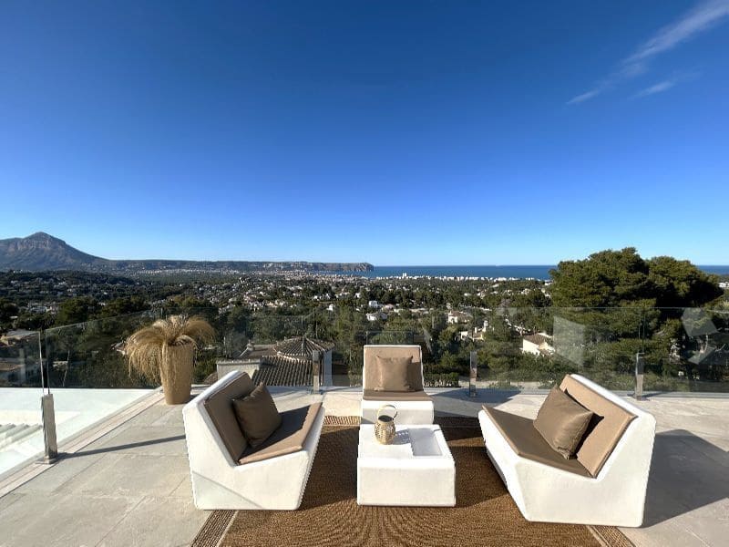 4 soveværelse Villa til salg i Javea / Xabia med swimmingpool garage - € 2.150.000 (Ref: 9883988)