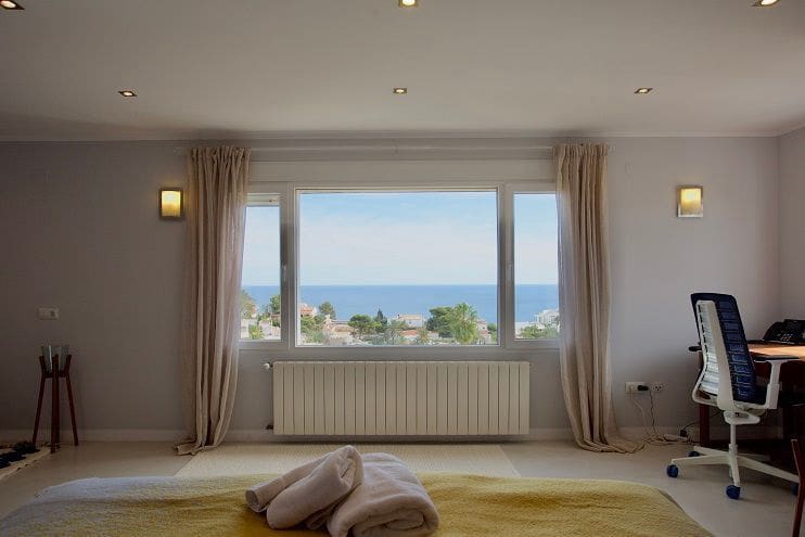 Chalet de 4 habitaciones en Javea / Xàbia en venta con piscina garaje - 1.180.000 € (Ref: 9883989)