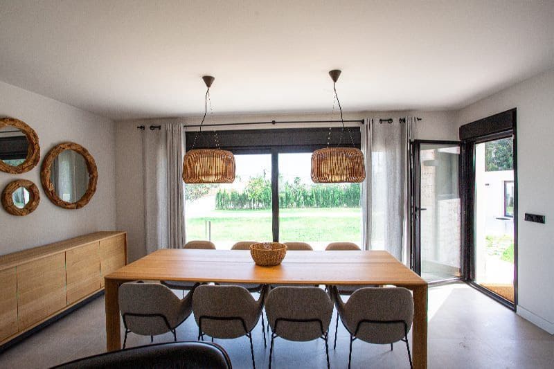 3 bedroom Villa for sale in Denia with pool garage - € 1,595,000 (Ref: 9883990)