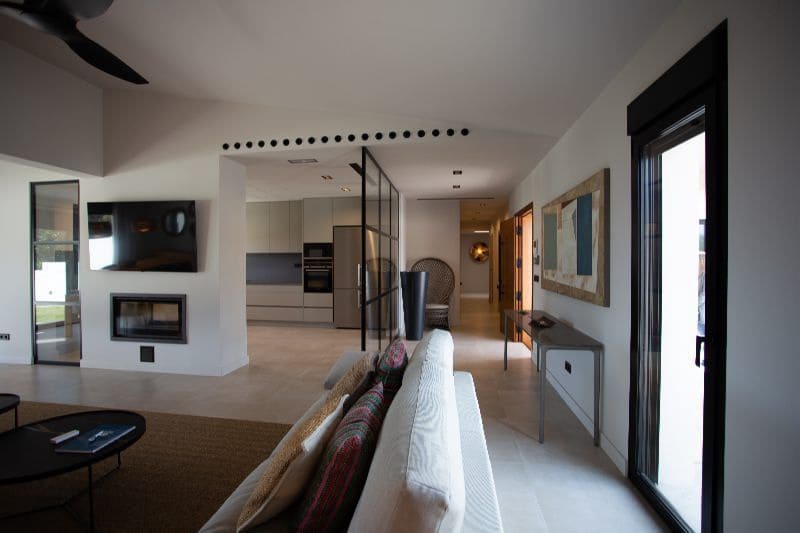 3 bedroom Villa for sale in Denia with pool garage - € 1,595,000 (Ref: 9883990)