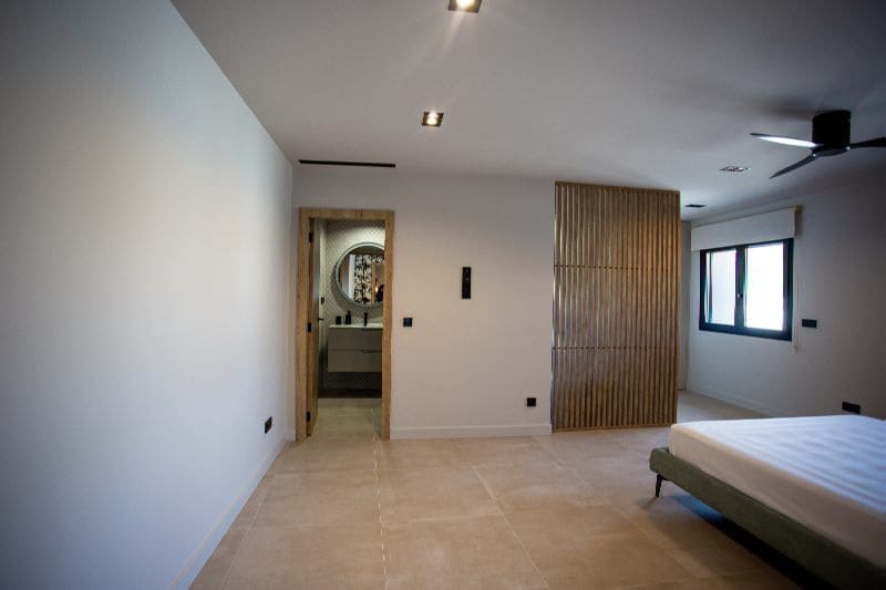 3 bedroom Villa for sale in Denia with pool garage - € 1,595,000 (Ref: 9883990)