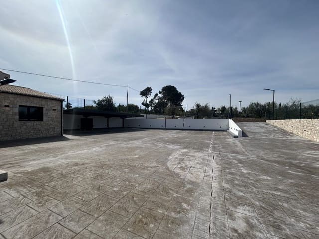 3 sypialnia Willa na sprzedaż w Dénia z basenem garażem - 1 595 000 € (Ref: 9883990)