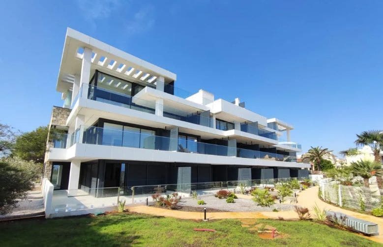 3 soverom Leilighet til salgs i Denia med svømmebasseng - € 630 000 (Ref: 9895717)
