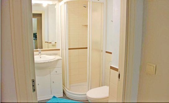 2 sovrum Lägenhet att hyra i Benidorm med pool - 1 280 € (Ref: 9902768)