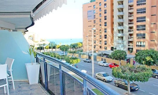 2 sovrum Lägenhet att hyra i Benidorm med pool - 1 280 € (Ref: 9902768)