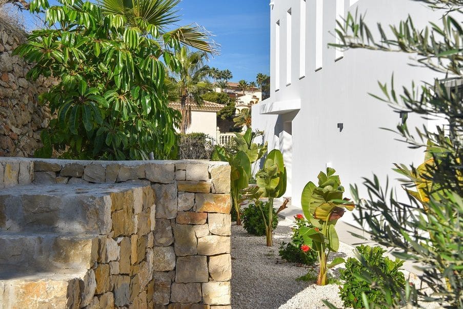 Chalet de 4 habitaciones en Benissa en venta con piscina garaje - 3.195.000 € (Ref: 9915177)