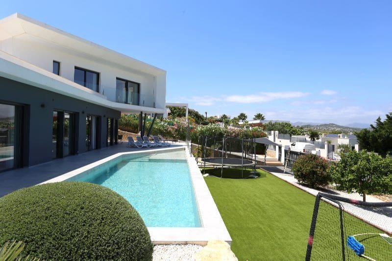3 slaapkamer Villa te koop in Javea / Xabia met zwembad garage - € 1.250.000 (Ref: 9915179)