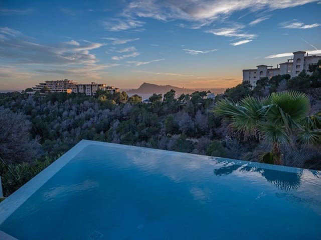 4 sovrum Villa till salu i Altea med pool garage - 2 370 000 € (Ref: 9916457)