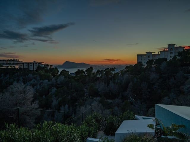 4 sovrum Villa till salu i Altea med pool garage - 2 370 000 € (Ref: 9916457)