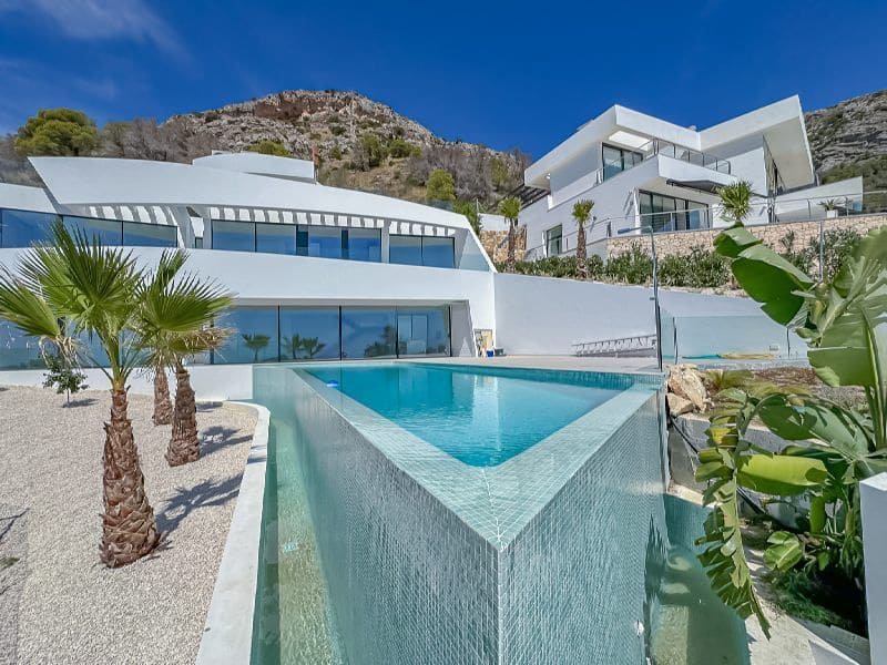 4 sovrum Villa till salu i Altea med pool garage - 2 370 000 € (Ref: 9916457)