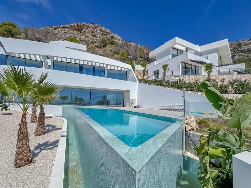 4 sovrum Villa till salu i Altea med pool garage - 2 370 000 € (Ref: 9916457)