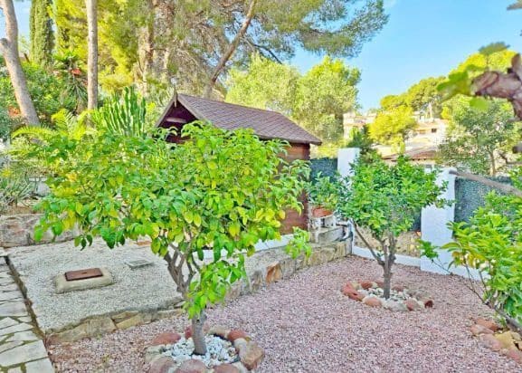 4 soverom Villa til salgs i Moraira med svømmebasseng garasje - € 650 000 (Ref: 9926710)