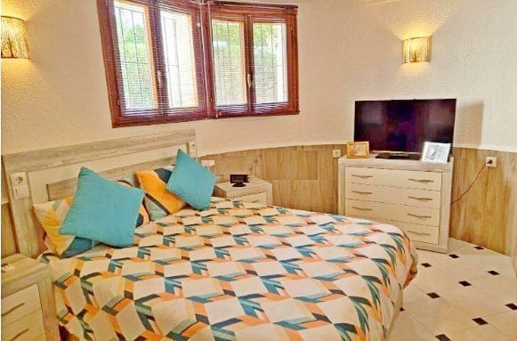 4 soverom Villa til salgs i Moraira med svømmebasseng garasje - € 650 000 (Ref: 9926710)