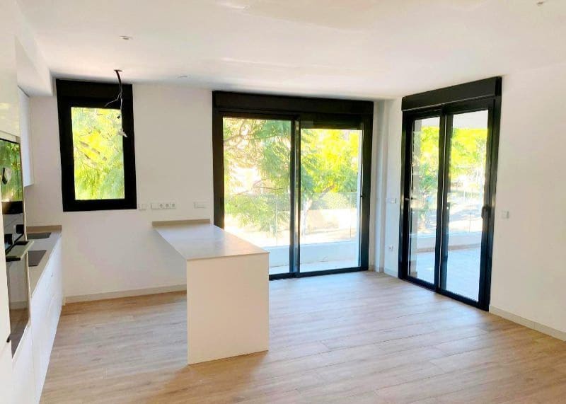 2 soverom Leilighet til salgs i Javea / Xabia med svømmebasseng garasje - € 499 000 (Ref: 9950956)