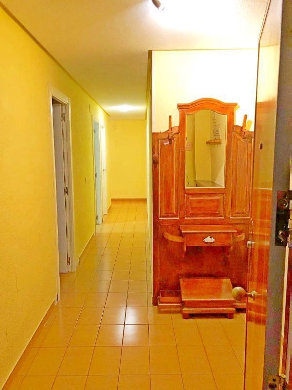4 soverom Leilighet til salgs i Alicante by - € 220 000 (Ref: 9969169)