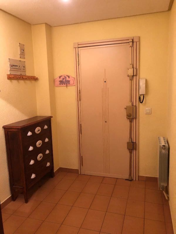 4 soverom Leilighet til salgs i Alicante by - € 220 000 (Ref: 9969169)