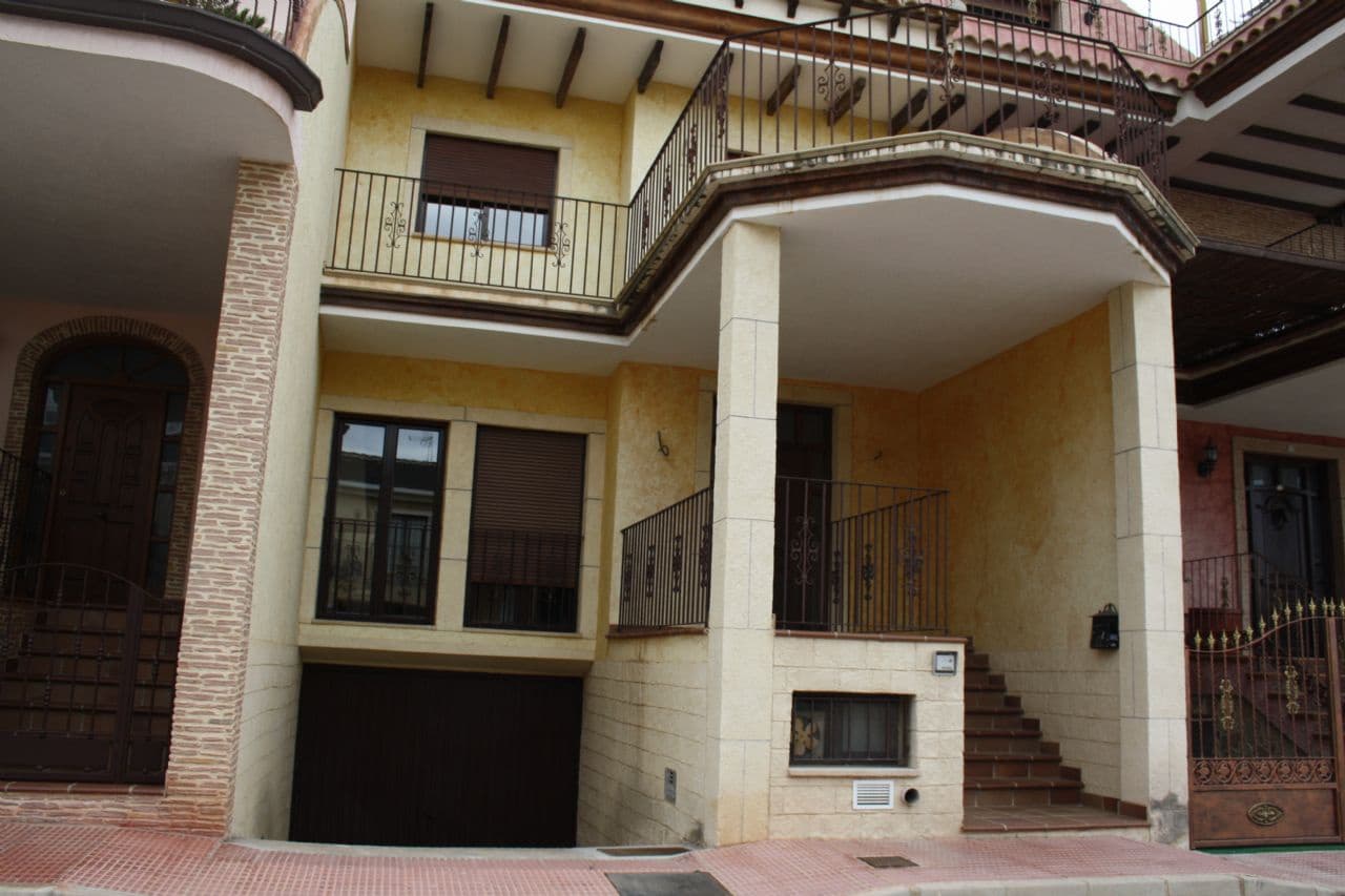 4 soveværelse Bungalow til salg i Daya Nueva med garage - € 240.000 (Ref: 4259495)