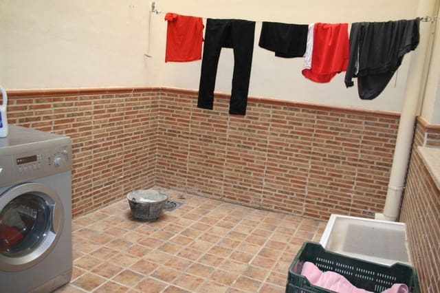 4 soveværelse Bungalow til salg i Daya Nueva med garage - € 240.000 (Ref: 4259495)