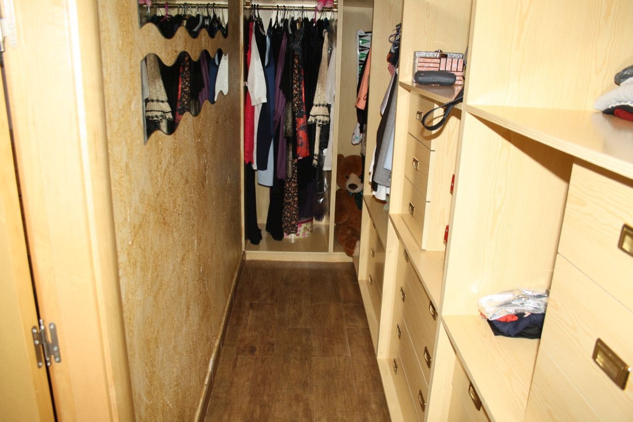 8 soverom Villa til salgs i Heredades med svømmebasseng garasje - € 399 000 (Ref: 4511112)