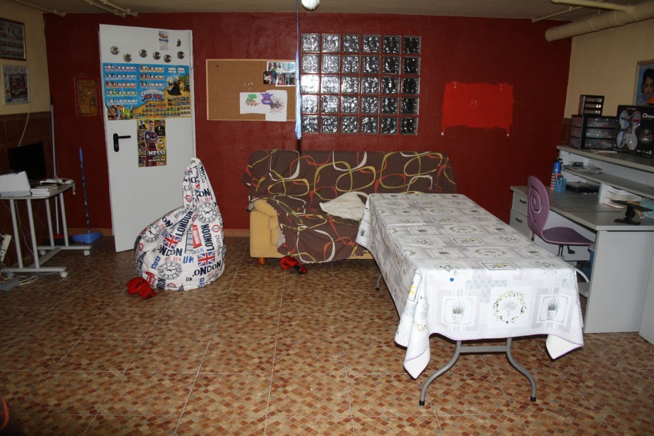 8 soverom Villa til salgs i Heredades med svømmebasseng garasje - € 399 000 (Ref: 4511112)