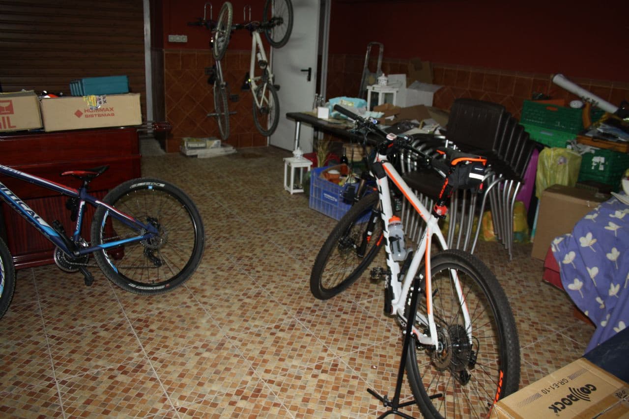 8 soverom Villa til salgs i Heredades med svømmebasseng garasje - € 399 000 (Ref: 4511112)