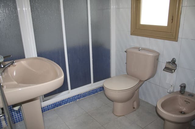 4 soveværelse Byhus til salg i Formentera del Segura med garage - € 180.000 (Ref: 4841594)