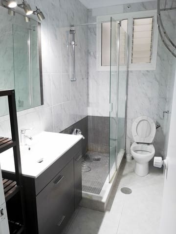 3 slaapkamer Flat te huur in Torrevieja - € 950 (Ref: 5542206)