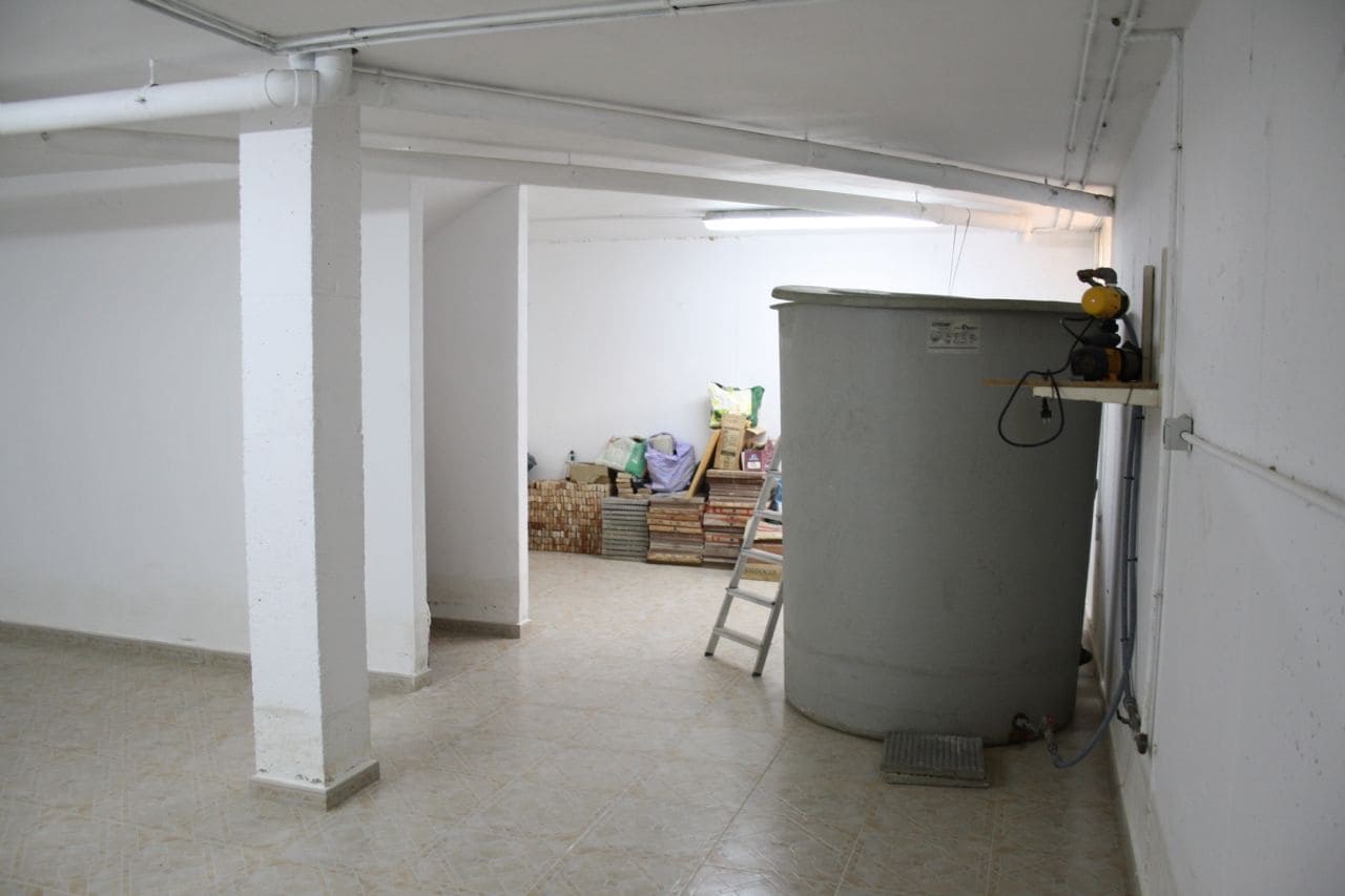 4 soveværelse Finca/Landehus til salg i Algorfa med garage - € 550.000 (Ref: 5929532)