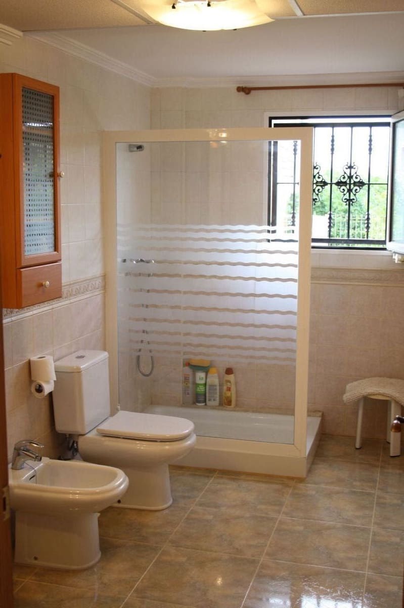 4 soveværelse Finca/Landehus til salg i Algorfa med garage - € 550.000 (Ref: 5929532)