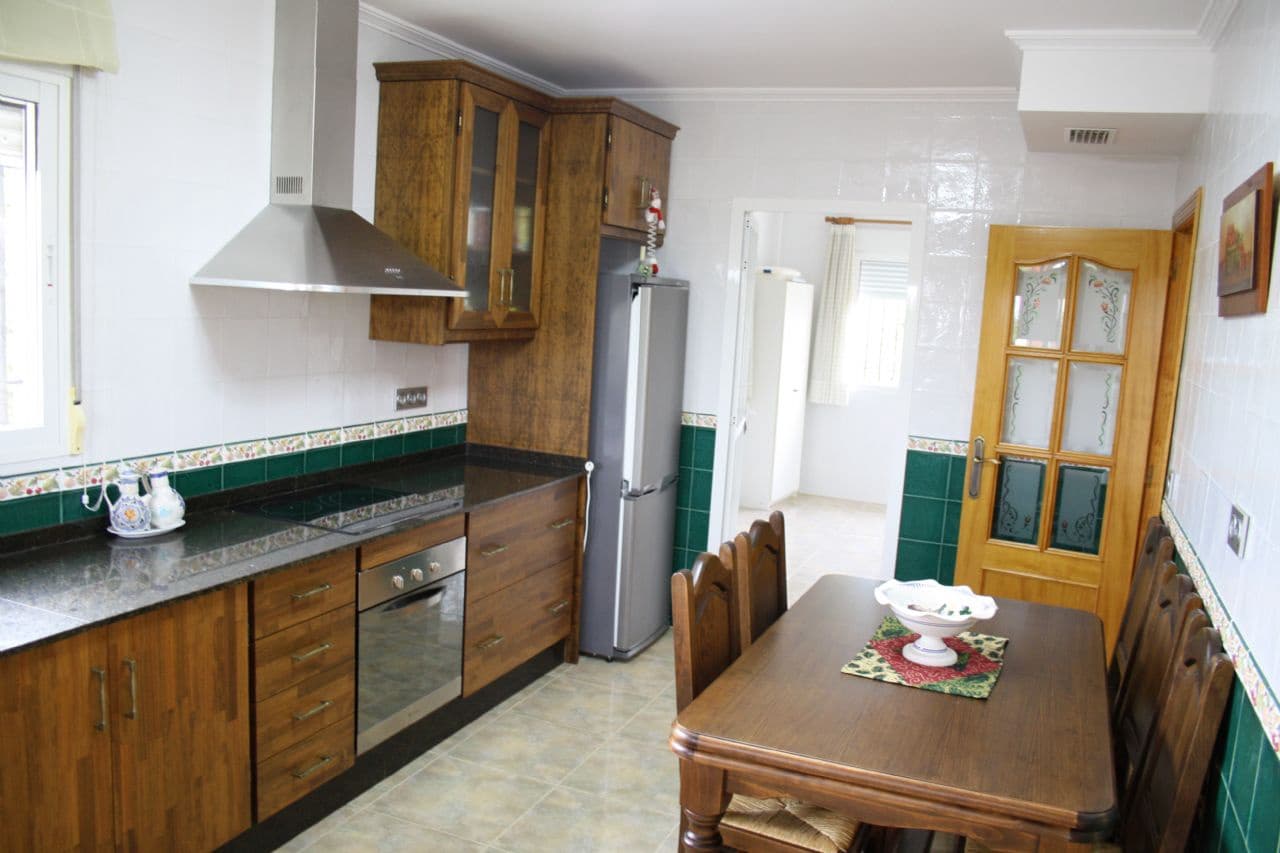 4 soveværelse Finca/Landehus til salg i Algorfa med garage - € 550.000 (Ref: 5929532)