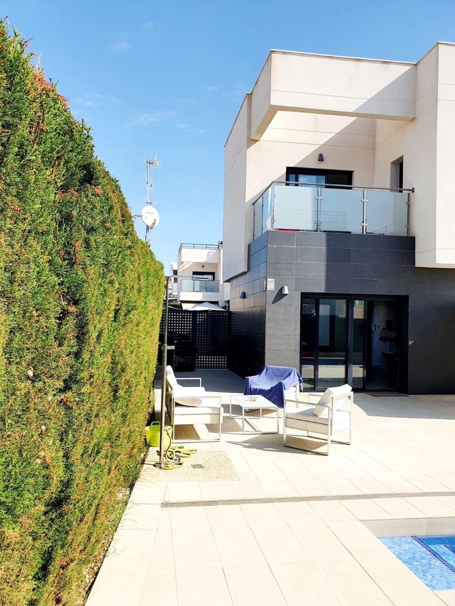 3 bedroom Villa for sale in Rojales - € 312,000 (Ref: 7149791)