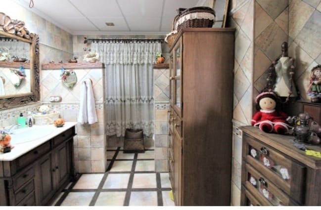 7 Zimmer Villa zu verkaufen in Daya Nueva - 420.000 € (Ref: 7183654)