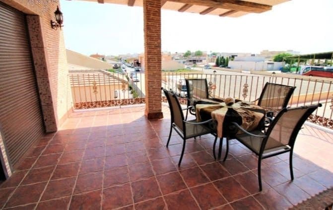 7 Zimmer Villa zu verkaufen in Daya Nueva - 420.000 € (Ref: 7183654)