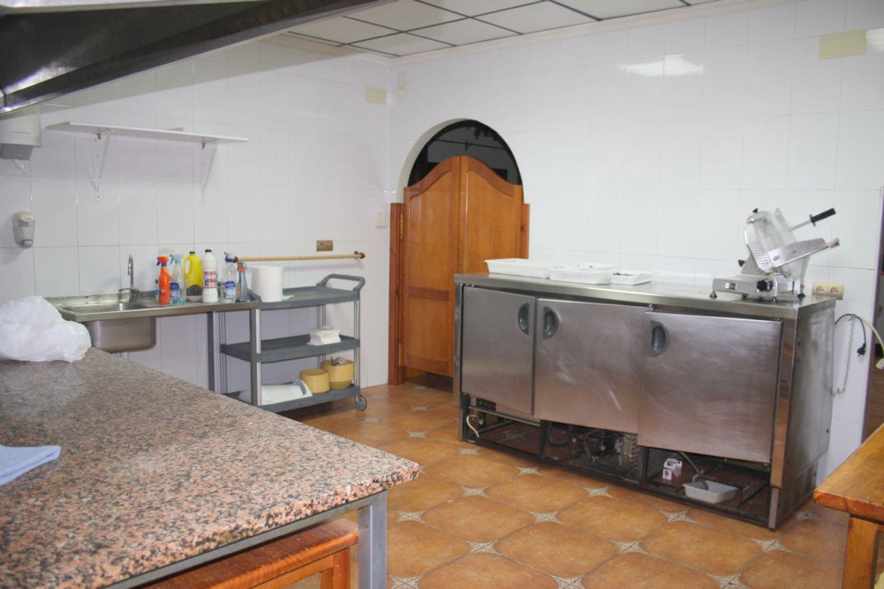 Kommersiell til salgs i Formentera del Segura - € 479 000 (Ref: 7448700)