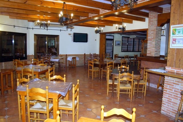 Kommersiell til salgs i Formentera del Segura - € 479 000 (Ref: 7448700)